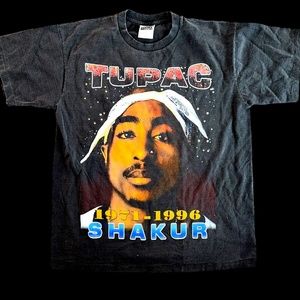 SINGLE STITCH TUPAC RAP TEE